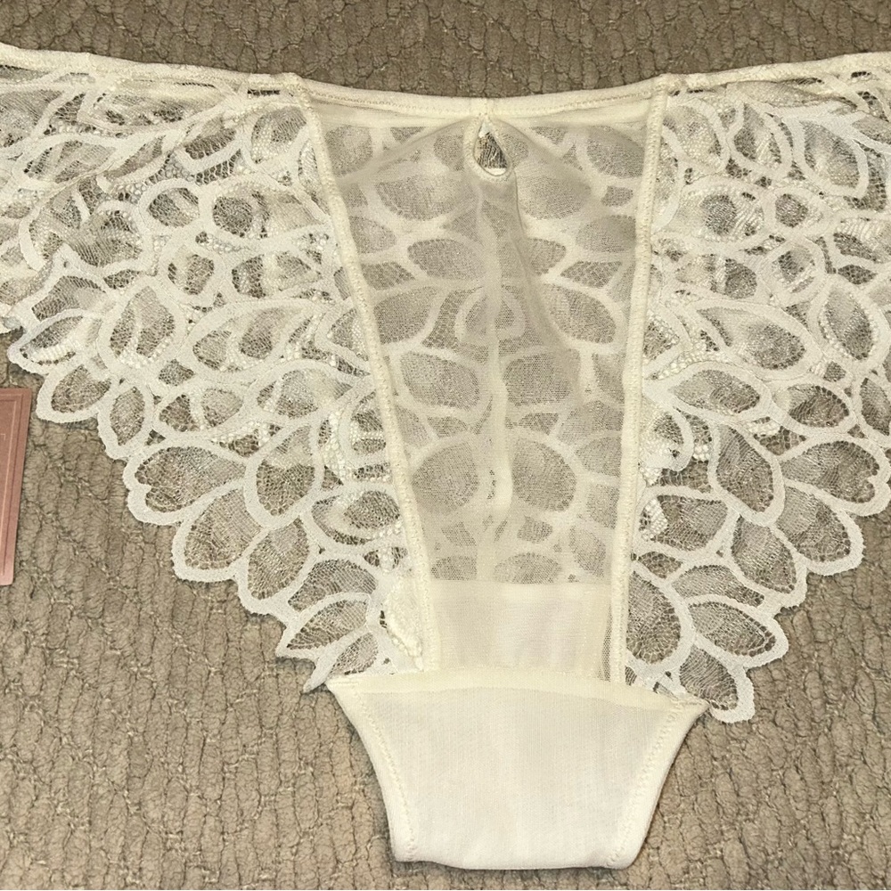 Panache White Lace Panty - Picture 3 of 4